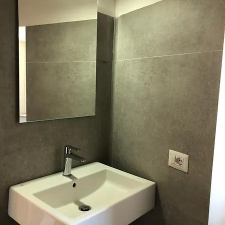 La Petite Apartment *